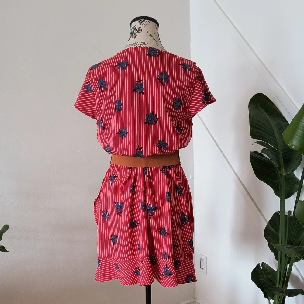 Red Striped Floral Dress. Size 44. Great Condition - Picture 6 of 10